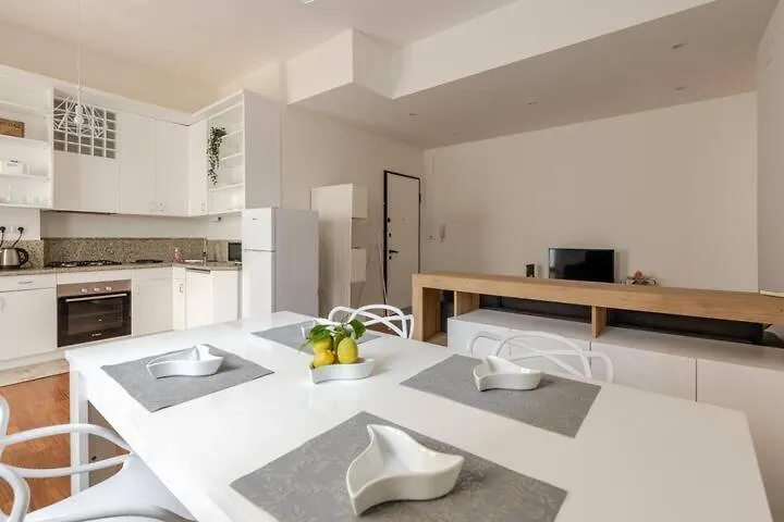 Like At Home - Close To Metro, Stadio San Siro, Duomo, Con Parcheggio Privato Milán Apartmán